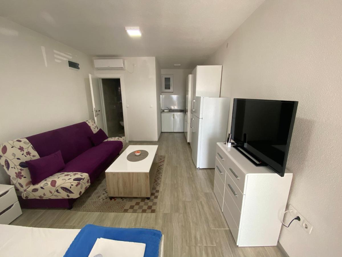 Apartmani Anita Стариград-Паклениця Екстер'єр фото